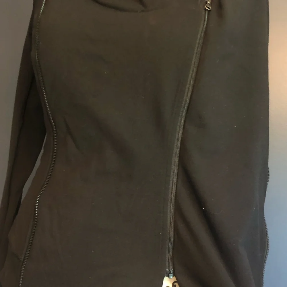 Lululemon Bhakti Side Zip Jacket - Picture 7 of 9
